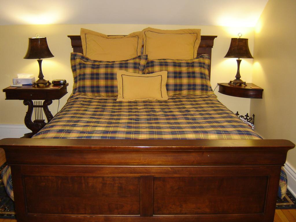 Talwood Manor B&B Port Colborne Cameră foto
