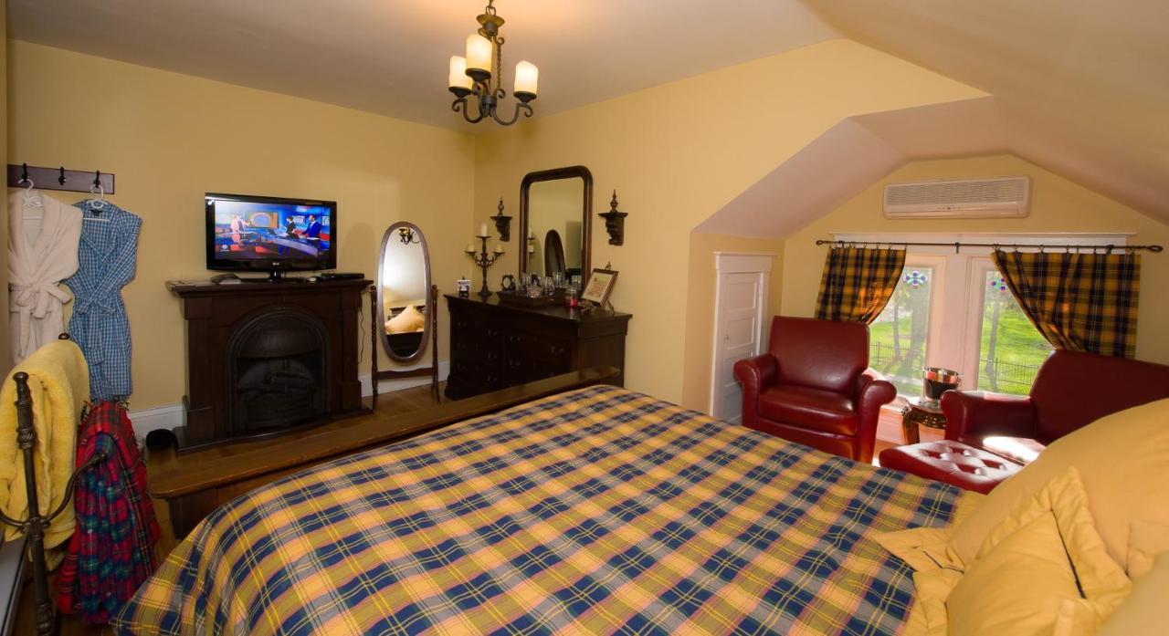 Talwood Manor B&B Port Colborne Exterior foto